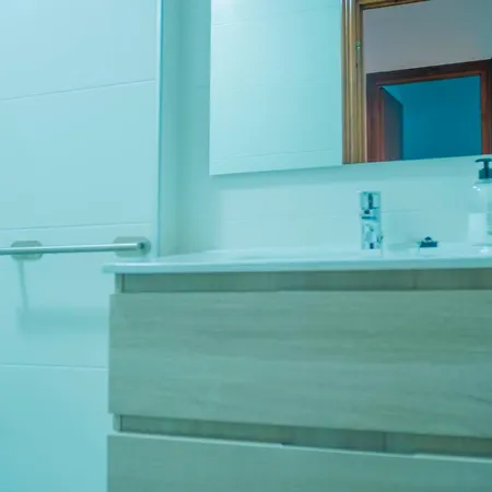 Apartment Exclusivo Con Balcones Y Aire Solo Familias Y Parejas